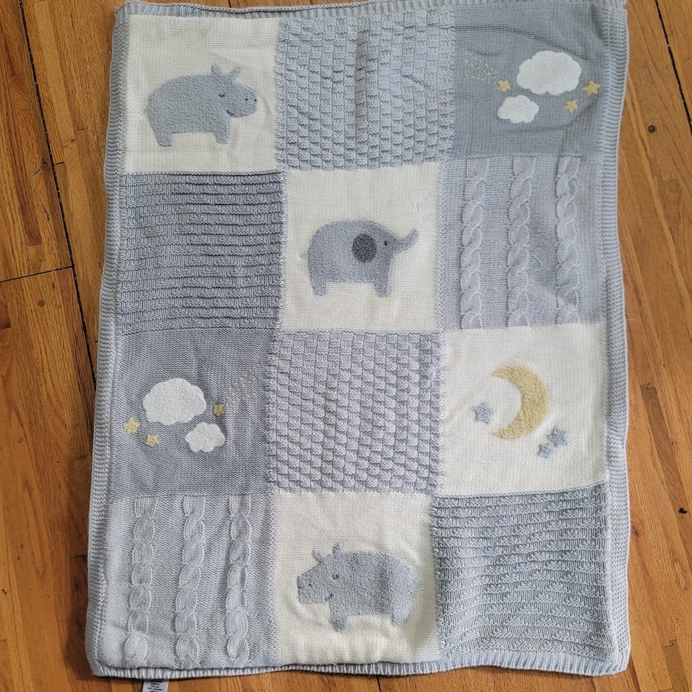 Pottery Barn Heirloom Hippo Patchwork Cable Knit Sherpa Lined Nursery Blanket